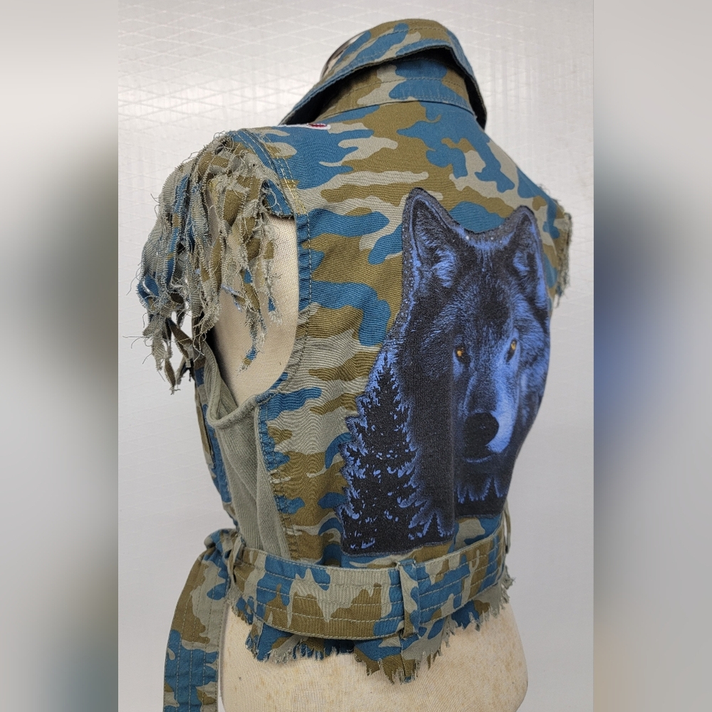 Camo Fringe Vest Wolf Pack Upcycled Military - Picture 10 of 11